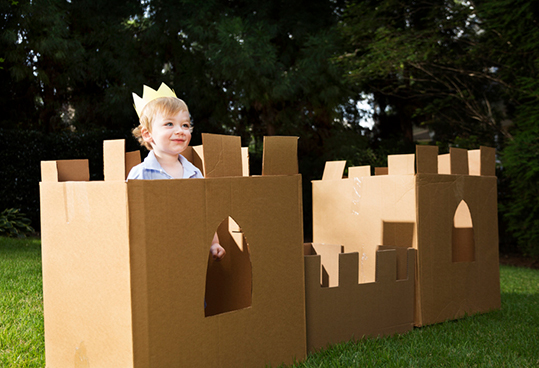 play fort out of recycled boxes kids