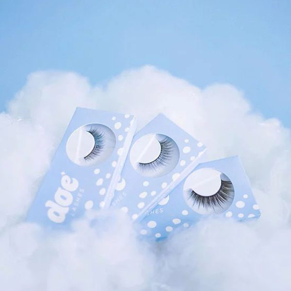 candy eyelash boxes