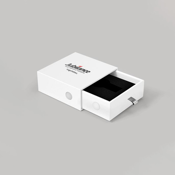 chiled resistant cigarettes packaging