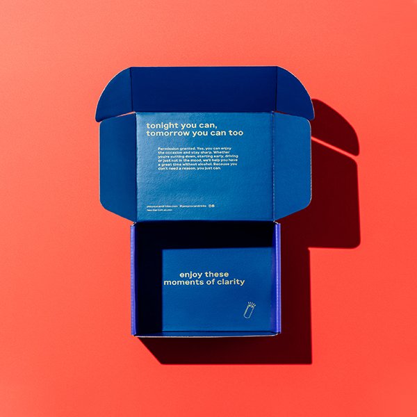 colored mailer boxes