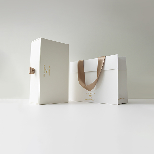 custom apparel gift boxes
