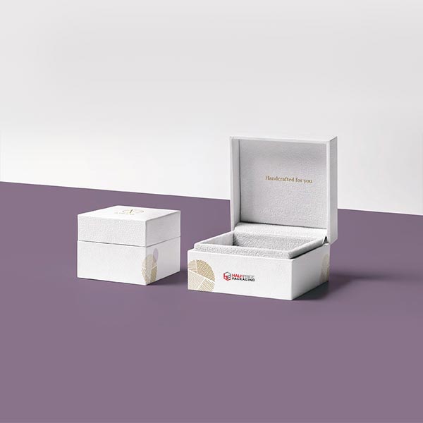 Custom Wholesale White Rigid Gift Boxes