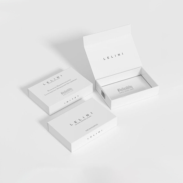 flip top boxes with magnetic closure