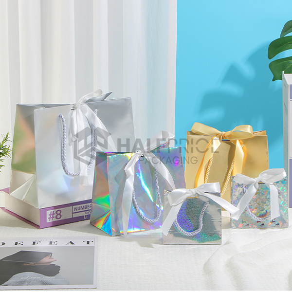 Holographic Bags
