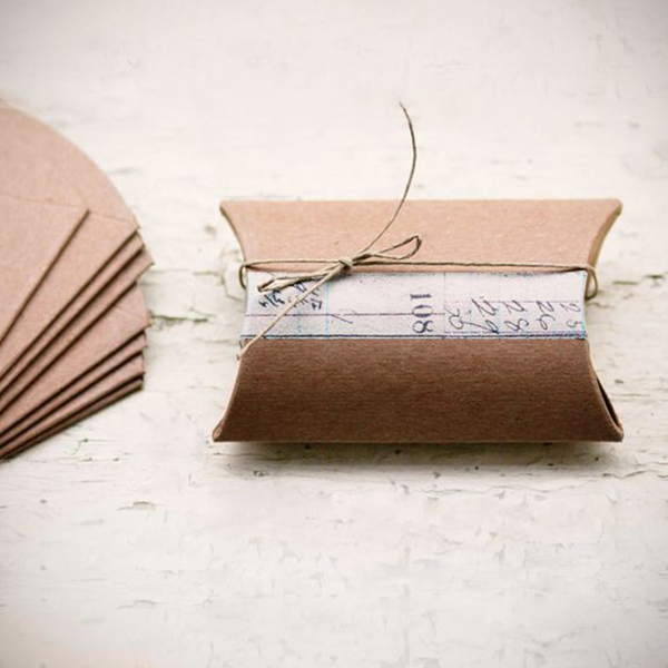 pillow gift box